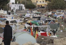 Θέουτα: Η Ισπανία είχε προειδοποιηθεί πριν από την εισβολή 80.000 παράνομων μεταναστών