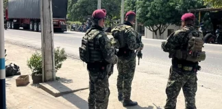 «Θα εξαλειφθεί όποιος δεν υποταχτεί»: Ο πρόεδρος της Κολομβίας στέλνει στρατό στη Σάντα Μάρτα, δείτε βίντεο