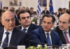 ΝΔ: Η κούρσα των υπουργών και η «καθαρή» τριάδα για την επόμενη ημέρα – Η έρευνα Alco, απώλειες για Δένδια, κέρδη για…