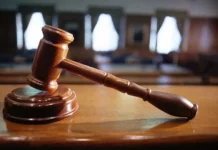 Κύπρος: Βρετανός θα δικαστεί για τον θάνατο του 2χρονου γιου του που έπεσε από παράθυρο ξενοδοχείου