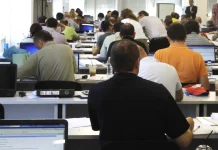 Αυξήσεις στους δημόσιους υπαλλήλους: Πώς τα 40 ευρώ αύξησης έγιναν 22 ευρώ καθαρά — Και το τέλος των «πλασματικών»…