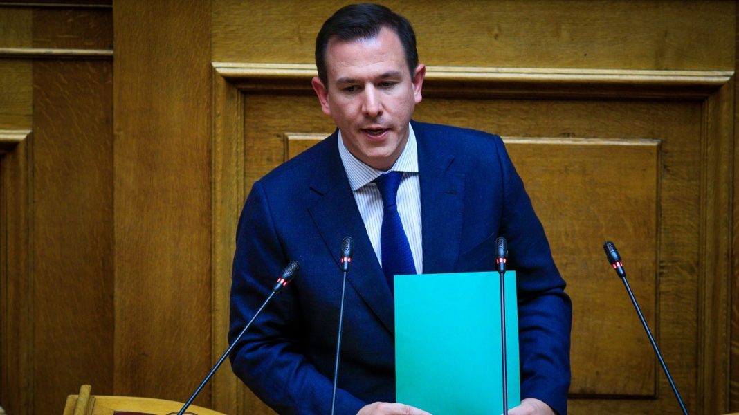 Δουδωνής τρολάρει Μητσοτάκη για τον διάλογο με Τούνη: Το τηλέφωνο στις 3 το πρωί