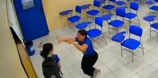 Βραζιλία: Καρέ καρέ 17χρονη επιτίθεται με μαχαίρι κατά καθηγήτριας – (VIDEO) Βραζιλία: Καρέ καρέ 17χρονη επιτίθεται με μαχαίρι κατά καθηγήτριας - (VIDEO)