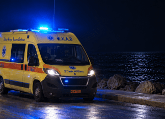 Βόλος: 50χρονος κατέρρευσε ενώ ψάρευε στο λιμάνι – Διασωληνωμένος στη ΜΕΘ μετά από ανακοπή