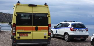 Τραγωδία στην Αίγινα: Γυναίκα πέθανε στην παραλία λόγω αργοπορίας του ασθενοφόρου