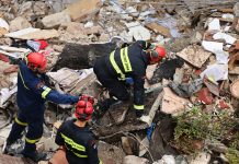 Αδιανόητη τραγωδία με έξι νεκρούς από την έκρηξη σε κτίριο στην Πλάκα – Εντοπίστηκαν και οι δύο τελευταίες σοροί