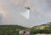 Δράμα: Δύο διαφορετικές εστίες πυρκαγιάς σε δασική έκταση – Επιχειρούν 5 εναέρια μέσα