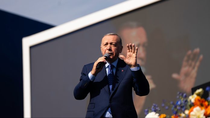 Τραβάει το σχοινί ο Ερντογάν: «Η Ελλάδα πρέπει να σταματήσει να εξοπλίζει τα νησιά που έχουν αποστρατιωτικοποιημένο…