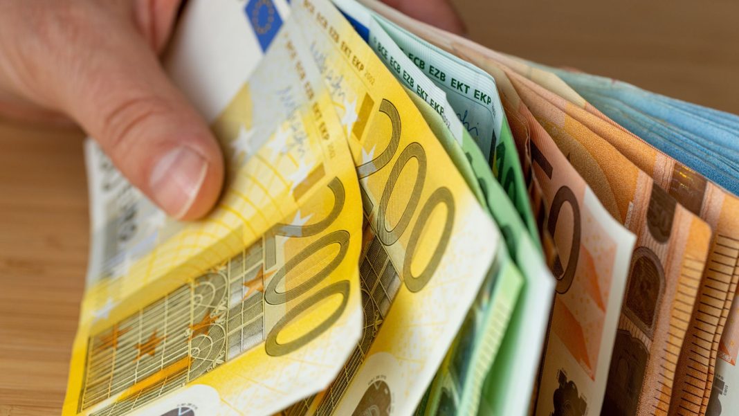 Θεσσαλονίκη: Κατήγγειλε άδικα την καθαρίστρια για κλοπή ενώ τα «κλεμμένα» ήταν μέσα στο σπίτι