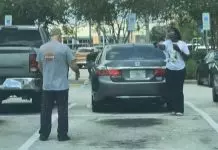Φλόριντα: Μία απίστευτη (αμερικανική) ιστορία – Καβγάδισαν για μία θέση πάρκινγκ, τον πυροβόλησε θανάσιμα, αλλά δεν θα…