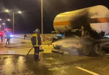 Συναγερμός στην Ιόνια Οδό στο ύψος της Άρτας: Φωτιά σε βυτιοφόρο με υγραέριο, απομακρύνθηκε ο οδηγός Συναγερμός στην Ιόνια Οδό στο ύψος της Άρτας: Φωτιά σε βυτιοφόρο με υγραέριο, απομακρύνθηκε ο οδηγός