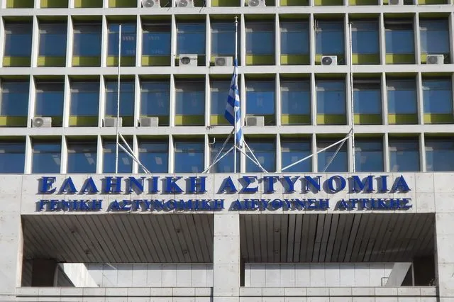 gada-640x426 Ευρωπαϊκή καταδίκη της Ελλάδας για εξευτελιστική έρευνα κατά φωτορεπόρτερ στη ΓΑΔΑ