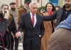 Δείτε βίντεο: Επιχείρηση της αστυνομίας για τη σύλληψη του ακροδεξιού πρώην υποψήφιου προέδρου της Ρουμανίας, Καλίν Τζορτζέσκου Δείτε βίντεο: Επιχείρηση της αστυνομίας για τη σύλληψη του ακροδεξιού πρώην υποψήφιου προέδρου της Ρουμανίας, Καλίν…