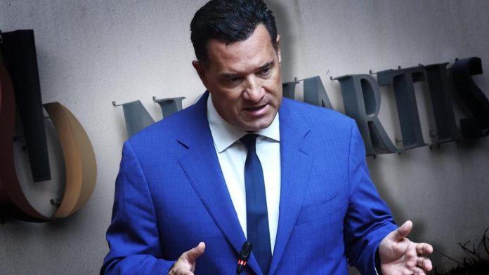 Novartis: Σοκ και δέος με τα στοιχεία που κατέθεσε ο ΣΥΡΙΖΑ στον οικονομικό εισαγγελέα για τον Γεωργιάδη