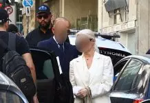 Δημογλίδου: Δεν αποκλείεται η εμπλοκή τρίτου προσώπου στην υπόθεση Μαζωνάκη, υπάρχουν αποκλίσεις στις καταθέσεις των εργαζομένων στο ιατρείο Δημογλίδου: Δεν αποκλείεται η εμπλοκή τρίτου προσώπου στην υπόθεση Μαζωνάκη, υπάρχουν αποκλίσεις στις καταθέσεις των…