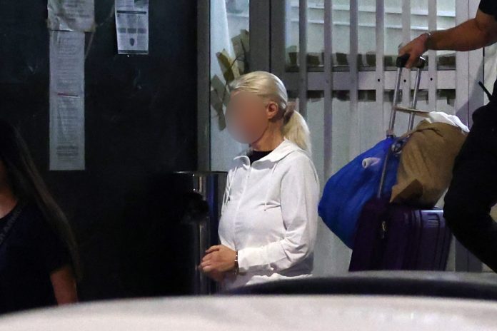 Θάνατος Μαζωνάκη: Αρνείται η γιατρός ότι χορήγησε μέθη στον τραγουδιστή