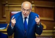 Φλωρίδης: Το ΠΑΣΟΚ αυτογελοιοποιήθηκε στη Βουλή, παρακμιακό το ντουέτο του Δουδωνή με την Κωνσταντοπούλου Φλωρίδης: Το ΠΑΣΟΚ αυτογελοιοποιήθηκε στη Βουλή, παρακμιακό το ντουέτο του Δουδωνή με την Κωνσταντοπούλου