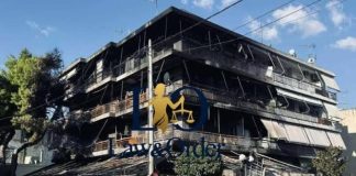 Πυροσβέστες βρήκαν ευρήματα εμπρηστικού μηχανισμού και κάλεσαν το Εκβιαστών