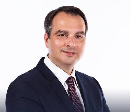 Χαριτάτος ξεφτιλίζει τον Παπαθανάση: «Ελέγχετε την δικαιοσύνη και κάνετε κουμάντο παντού»-(VIDEO)