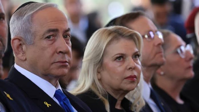 Iσραήλ: Η σύζυγος του Νετανιάχου επιτέθηκε σε αντίπαλό του στις εκλογές αναπαράγοντας θεωρίες συνωμοσίας