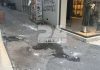 Έπεσε τμήμα από μπαλκόνι και στο κέντρο του Ηρακλείου – (ΦΩΤΟ)