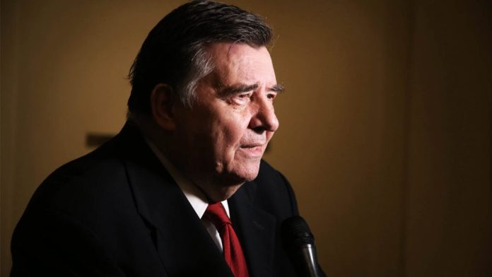 «Εκπρόσωπος» του Μητσοτάκη ο Καρατζαφέρης