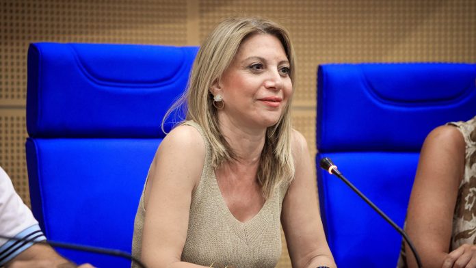 Μαρία Καρυστιανού: Η «κβαντική ιατρική» ο βιοσυντονισμός, οι αλλεργίες και η ολιστική προσέγγιση στα παιδιά – Τι…