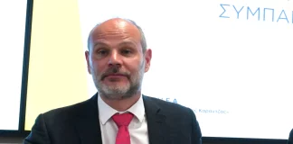 Κουτεντάκης: Μαθητευόμενοι κοστολόγοι της ΝΔ επινόησαν νέα μονάδα μέτρησης, απαντά στον Μαρινάκη που ανακάλυψε ότι «άδειασε τον Τσίπρα» Κουτεντάκης: Μαθητευόμενοι κοστολόγοι της ΝΔ επινόησαν νέα μονάδα μέτρησης, απαντά στον Μαρινάκη που ανακάλυψε ότι…