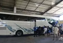 Παρολίγον τραγωδία στην Εύβοια: Λεωφορείο «έχασε» 2 λάστιχα εν κινήσει – Έγδαρε το οδόστρωμα Παρολίγον τραγωδία στην Εύβοια: Λεωφορείο «έχασε» 2 λάστιχα εν κινήσει – Έγδαρε το οδόστρωμα