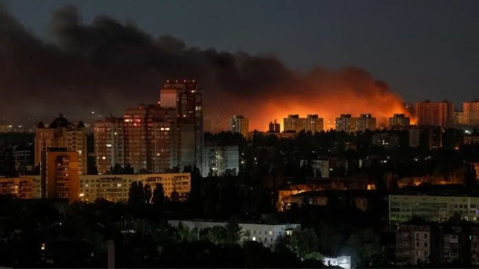 Συναγερμός στο Κίεβο για ρωσική αεροπορική επιδρομή μετά από τρεις ημέρες παύσης Συναγερμός στο Κίεβο για ρωσική αεροπορική επιδρομή μετά από τρεις ημέρες παύσης