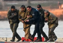 Η σύζυγος του Μαδούρο επικαλείται προβλήματα υγείας και ζητά να εγκαταλείψει τη φυλακή της Νέας Υόρκης Η σύζυγος του Μαδούρο επικαλείται προβλήματα υγείας και ζητά να εγκαταλείψει τη φυλακή της Νέας Υόρκης