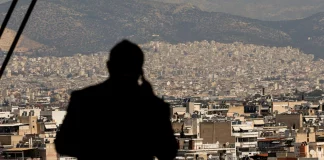 Συνελήφθη 48χρονος «χαμαιλέοντας» στη Νέα Μάκρη: Εξαπατούσε κόσμο με ενοικιαζόμενα ΙΧ, σπίτια και «ρυθμίσεις» χρεών Συνελήφθη 48χρονος «χαμαιλέοντας» στη Νέα Μάκρη: Εξαπατούσε κόσμο με ενοικιαζόμενα ΙΧ, σπίτια και «ρυθμίσεις» χρεών