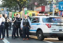 Τρεις άνδρες μαχαιρώθηκαν πριν τη παρέλαση για την Ημέρα των Αμερικανών από τις Δυτικές Ινδίες στο Μπρούκλιν, δείτε…