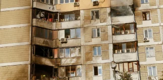 Οκτώ νεκροί από ρωσικά πλήγματα σε διάφορες περιοχές της Ουκρανίας, ανάμεσά τους μία 16χρονη