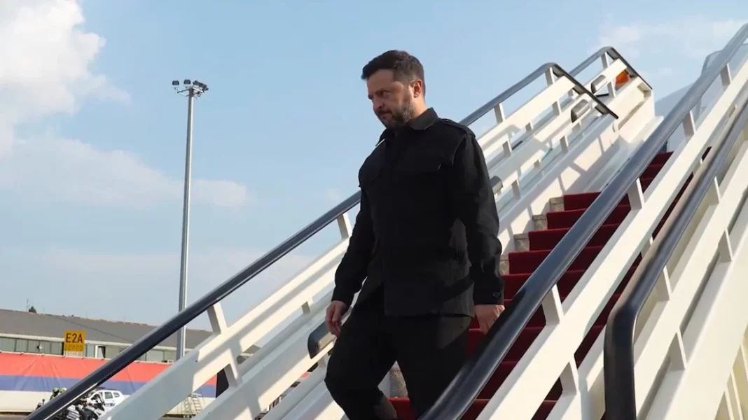 Το αεροπλάνο που μετέφερε τον Ζελένσκι κόντεψε να χτυπηθεί από drone στη Μολδαβία, ισχυρίζεται ο πρωθυπουργός της…