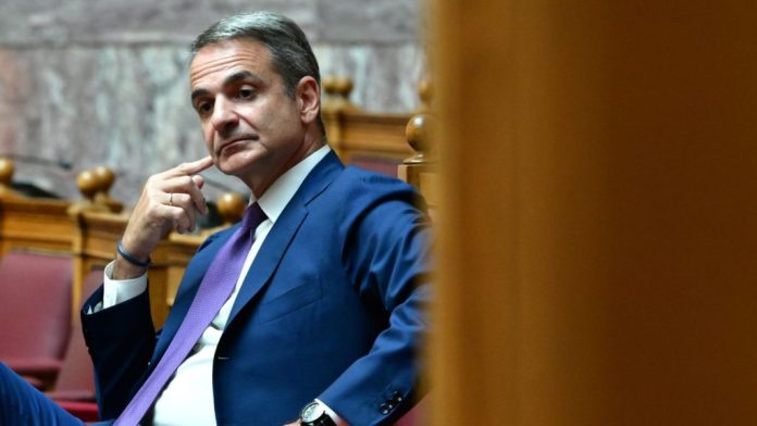 Προβληματισμός στο Μαξίμου για τους «κακομοίρηδες» πολίτες Η «φτώχεια» μέτρων φέρνει γκρίνια στη ΝΔ
