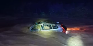 Βαρκελώνη και Βαλένθια στο έλεος της κακοκαιρίας: Νεκρός άνδρας που παρασύρθηκε από χείμαρρο, δείτε βίντεο Βαρκελώνη και Βαλένθια στο έλεος της κακοκαιρίας: Νεκρός άνδρας που παρασύρθηκε από χείμαρρο, δείτε βίντεο