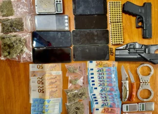 Συνελήφθησαν δύο άνδρες για διακίνηση ναρκωτικών στην Αττική – Χρησιμοποιούσαν ως «καβάτζα» ένα σπίτι στα Μελίσσια Συνελήφθησαν δύο άνδρες για διακίνηση ναρκωτικών στην Αττική – Χρησιμοποιούσαν ως «καβάτζα» ένα σπίτι στα Μελίσσια