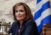 Ντόρα Μπακογιάννη: Ο Σαμαράς έβγαλε τρομερή χολή