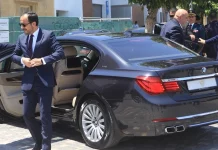 Θωρακισμένη λιμουζίνα €595.000 για τον ΠτΔ- «Δεν γνώριζα, εσκεμμένη η διαρροή»