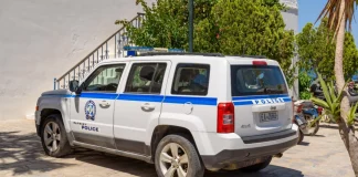 Επίθεση σε 13χρονη στους Αμπελόκηπους: Παραδόθηκαν μαζί με τους γονείς τους δύο συνομήλικές της Δύο ανήλικοι στη Ναύπακτο συνελήφθησαν για διαρρήξεις μετά από πεζή καταδίωξη, χτύπησαν και αστυνομικούς
