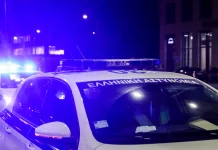 Νεκρή γυναίκα από μαχαιριές στην Ηγουμενίτσα: Ο σύντροφός της κάλεσε την Αστυνομία, ισχυρίζεται ότι δέχθηκαν επίθεση
