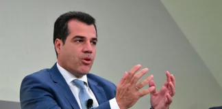 Πλεύρης: Νέα δομή μεταναστών στους Αθανάτους Ηρακλείου – Έχει πλημμυρίσει το νησί