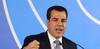 Πλεύρης: Απελαύνονται 93 μετανάστες από τη δομή της Σιντικής, συμφωνία με το Μπαγκλαντές για τρεις πτήσεις