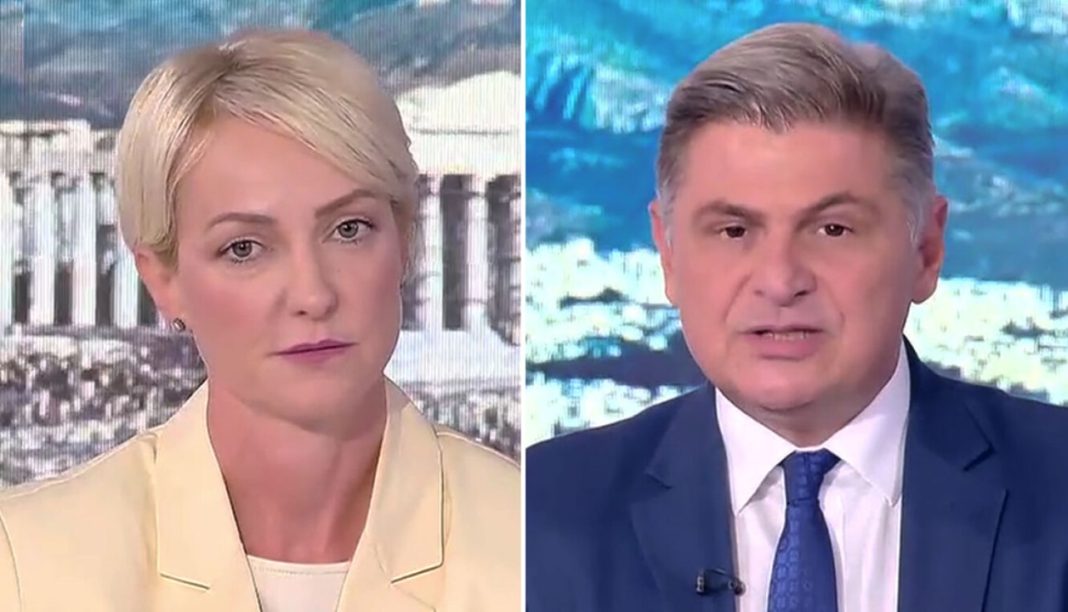 Αποπομπή Φαραντούρη από το ΠΑΣΟΚ ζητά η Σδούκου – “Χαριεντιζόσασταν με υπουργούς” της είπε ζωντανά σε εκπομπή