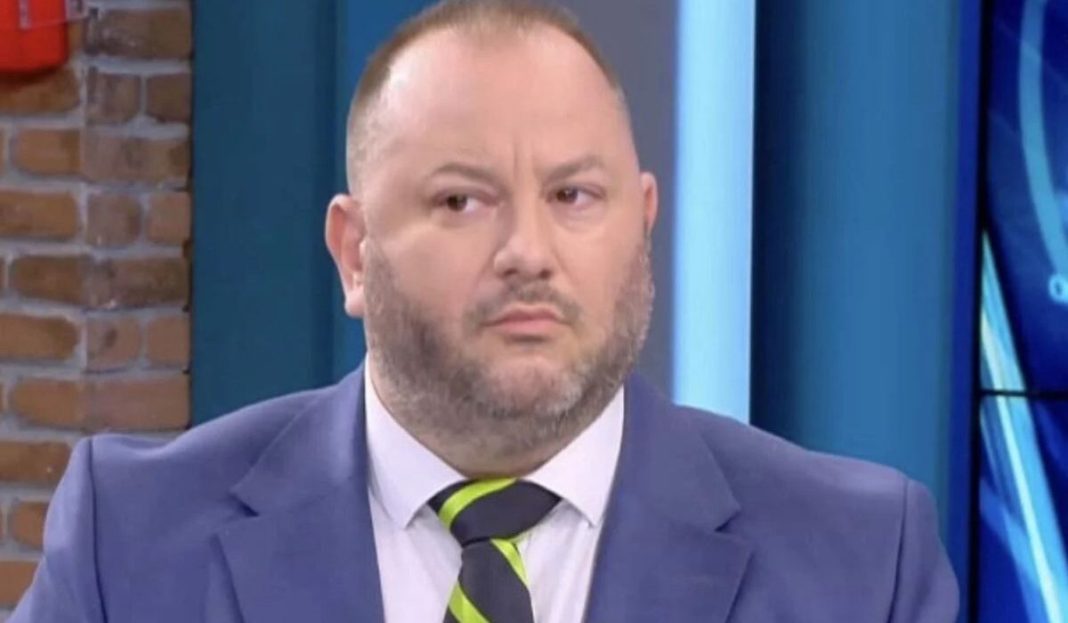 Ελεύθερος ο δικηγόρος Ανδρέας Θεοδωρόπουλος: Η σύλληψη μετά από live στο Tik Tok