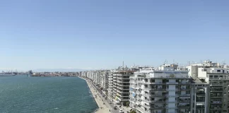 Θεσσαλονίκη: Ενοικιάστρια άφησε διαμέρισμα λόγω ανεπαρκούς ηχομόνωσης – “Άκουγα διαρκώς τη ζωή του ανθρώπου που…