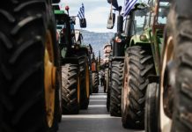 Αγρότες σε απόγνωση: Το «πακέτο» της ΔΕΘ δεν σβήνει τη φωτιά στο κόστος παραγωγής – Χωρίς αντίκρισμα οι εξαγγελίες στο…
