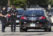 Θρίλερ στην Αϊόβα των ΗΠΑ, δασκάλα και μαθητής δημοτικού σχολείου εντοπίστηκαν νεκροί κατά τη διάρκεια εκδρομής Θρίλερ στην Αϊόβα των ΗΠΑ, δασκάλα και μαθητής δημοτικού σχολείου εντοπίστηκαν νεκροί κατά τη διάρκεια εκδρομής