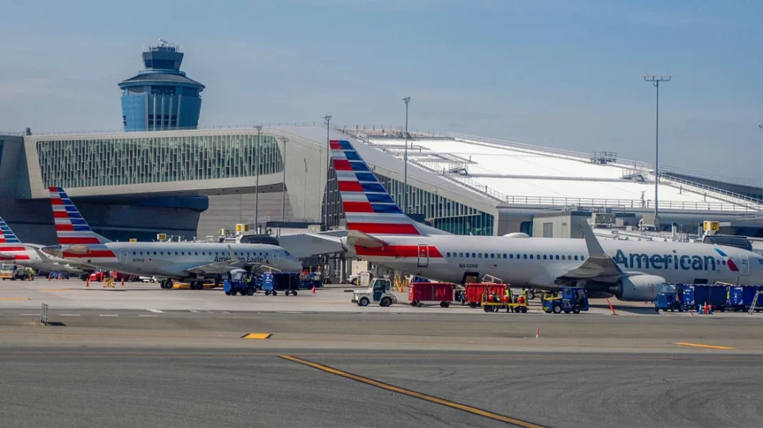 usa_airports_mk Χάος στις πτήσεις μεγάλων αεροδρομίων των ΗΠΑ την ώρα που 130 ηγέτες κρατών καταφθάνουν στη Νέα Υόρκη για τη Γενική…